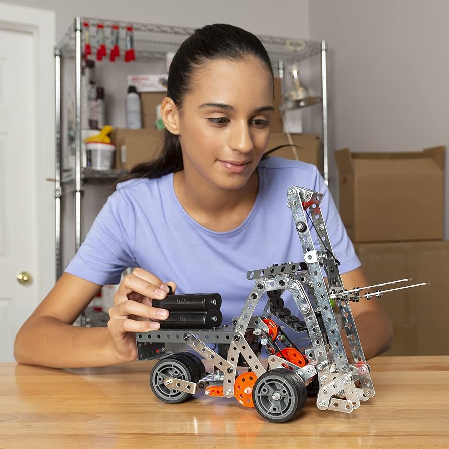 工芸品 MECCANO Meccano-Erector - Super Construction Set, 25 Models, 640+